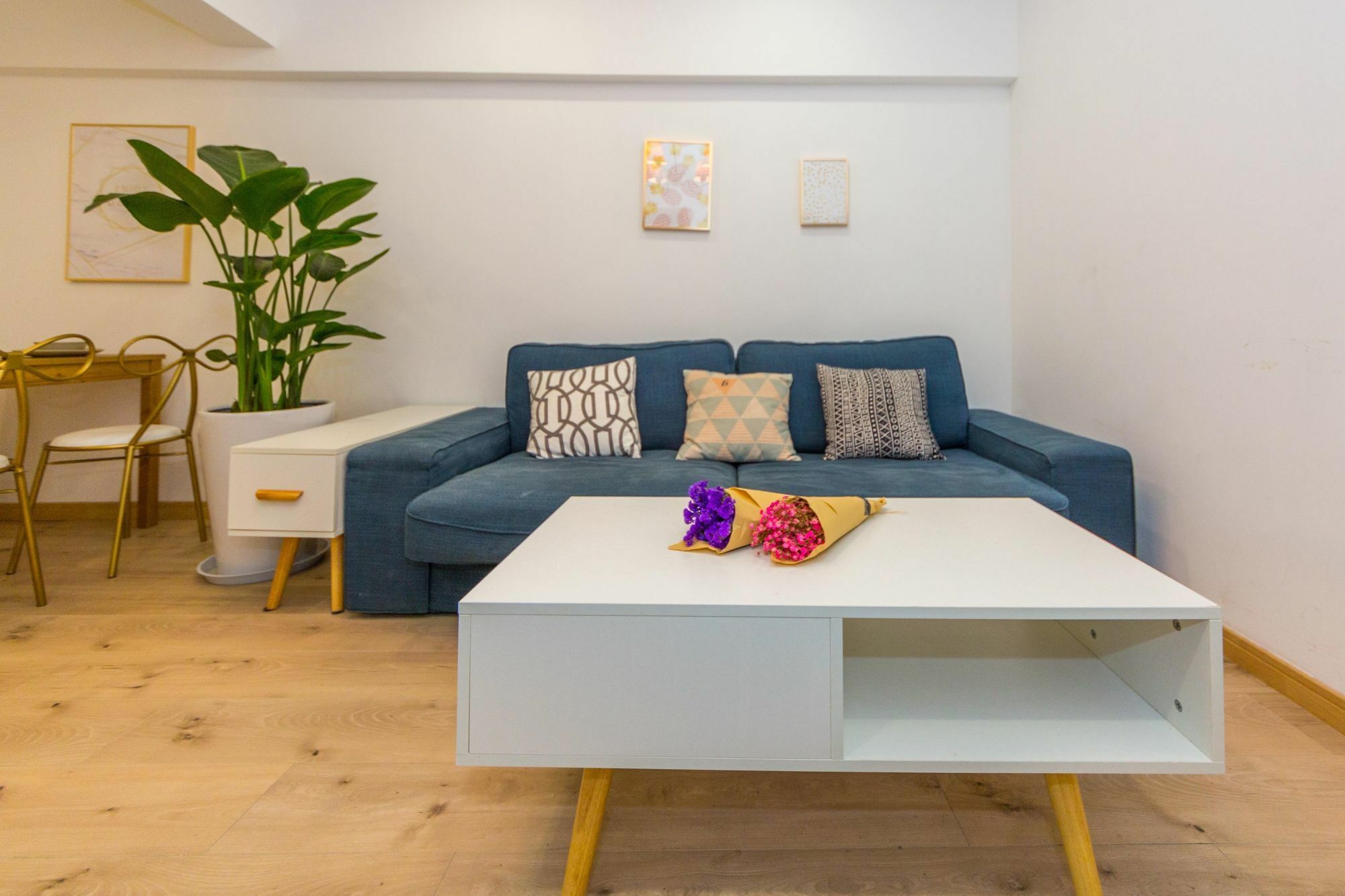 Henry'S Apartment - South Maoming Road Shanghai Bagian luar foto
